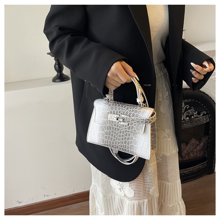 Structured Top Handle Handbags - огляд і ціна Structured Handbag Top Handle