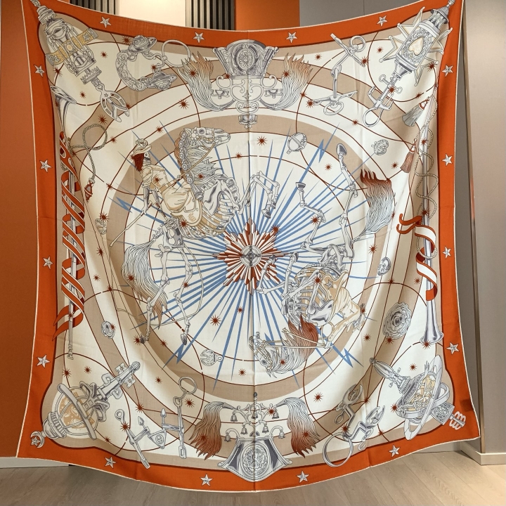 Luxury Brand Scarf Large Silk  - огляд і ціна Luxury Bags Brands For Women