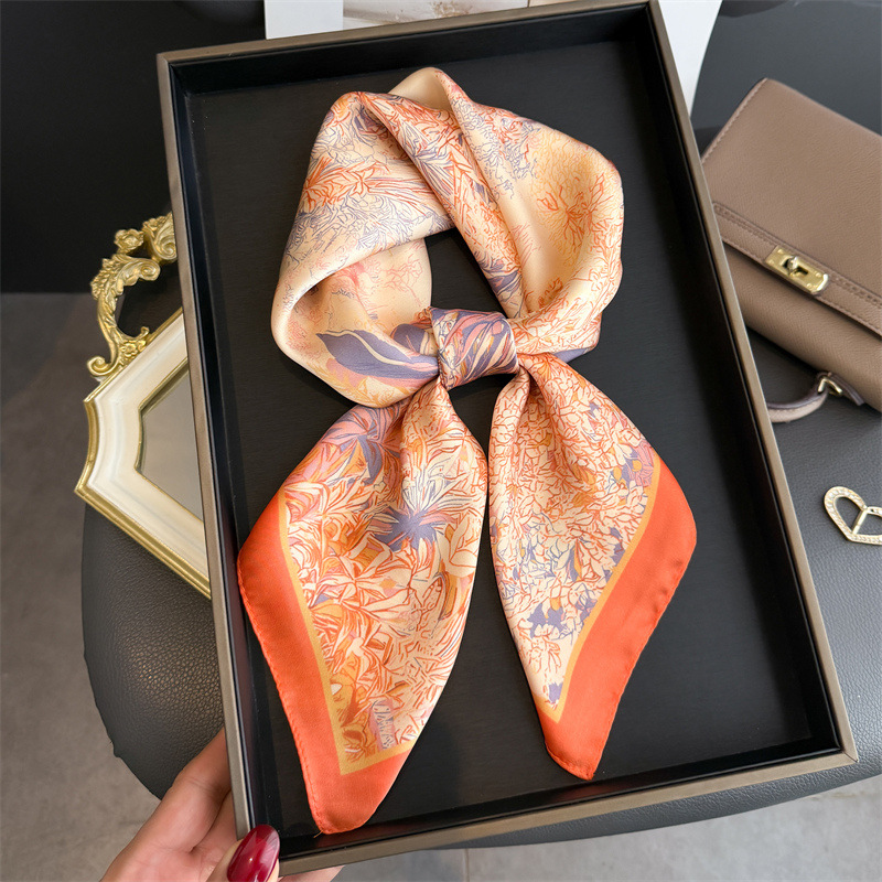 Luxury Design Print Scarf For  - огляд і ціна Luxury Bags Trending