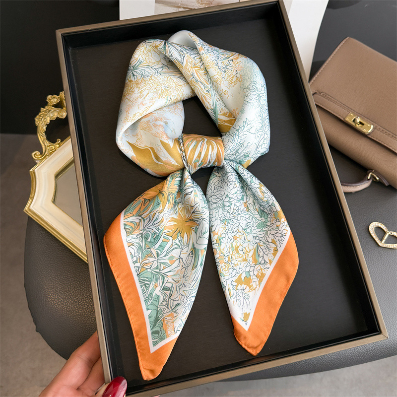 Luxury Design Print Scarf For  - огляд і ціна Luxury Bags Trending
